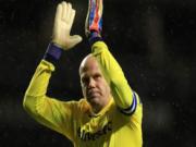 Friedel kí hợp đồng mới với Tottenham