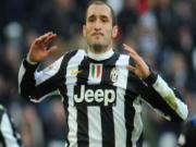 Chiellini nghỉ 3 tháng, Juventus khủng hoảng hàng thủ