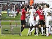 Bản tin Bongda24h (sáng 24/12): Trận đấu của MU bị cảnh sát điều tra