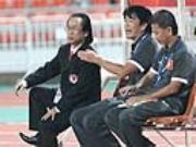 Sao chỉ HLV Phan Thanh Hùng bị "phạt"?