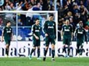 Real Madrid kém Barca 16 điểm: Có một Real yếu bóng vía