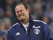 Schalke: Huyền thoại cũng phải ra đi