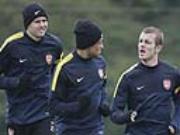 Vì sao Wenger tin dùng cầu thủ Anh?