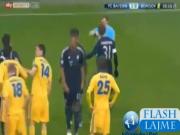 Pha tắc bóng rợn người của Jerome Boateng