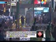 CĐV Boca Juniors bạo loạn kinh hoàng trên phố