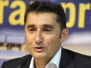 HLV từng sang Việt Nam dẫn dắt Valencia thay ông Pellegrino