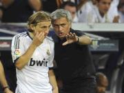 Modric hy vọng Mourinho sẽ tiếp tục gắn bó với Real