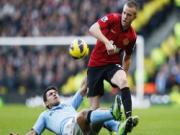 M.U = M.C + 7 điểm: Khi nhà vô địch bở hơi tai