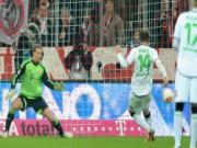 Bayern 1-1 Mgladbach: Bayern rơi quà Giáng sinh