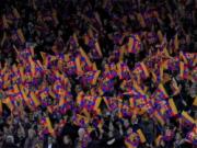 CĐV Barca châm biếm Mourinho