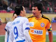 Bi hài chuyện ngoại binh hét giá