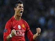 Ronaldo: Chân anh chạy trên trái tim Quỷ đỏ