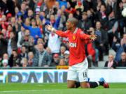 Sir Alex thừa nhận Ashley Young muốn kiếm phạt đền