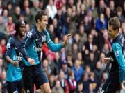 Arsenal vẫn vững vàng ở vị trí thứ 3 dù hoà nhạt Stoke