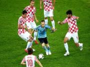 Andres Iniesta lặng lẽ trở thành vĩ đại