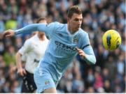 AC Milan bất ngờ liên hệ với Edin Dzeko