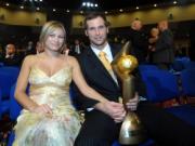 10 bí mật Séc-Hy Lạp: Suýt tẩn đồng đội vì áo của Messi