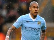 De Jong muốn ở lại Man City