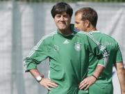 Khúc biến tấu của Joachim Loew