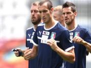 Vấn đề của Azzurra: Mông lung hàng thủ