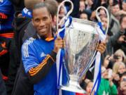 Ferguson nhẹ cả người khi Drogba rời Chelsea