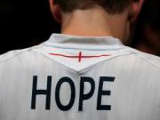 Khi người Anh biết khiêm tốn