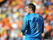 Bí ẩn cầu đinh BĐN - Hà Lan: Thủ thành Hà Lan bị...điếc