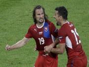 Vượt qua Ba Lan ngay trên đất khách, CH Séc xuất sắc lọt vào tứ kết với ngôi đầu bảng A