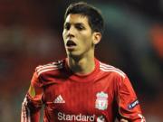 Bắt chước "đàn anh" Suarez, sao trẻ Pacheco gọi đồng đội Glen Johnson là .... "thằng nhọ"