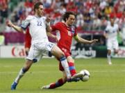 Rosicky coi chấn thương "nhẹ tựa lông hồng"