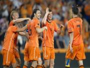 23h ngày 9/6 sân Metalist, Hà Lan - Đan Mạch: Thuốc thử cho cơn lốc