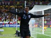 Danny Welbeck và pha đánh gót "thần sầu"