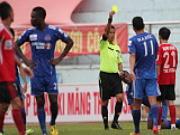 V.Ninh Bình đòi “cấm cửa” Còi vàng Võ Quang Vinh