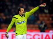 3 lý do Inter mua thủ thành Handanovic