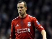Charlie Adam bị Liverpool xua đuổi