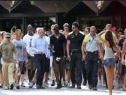 Balotelli hãi hùng khi chơi trò mạo hiểm