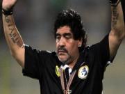 Huyền thoại Maradona sẽ tái xuất sân cỏ?