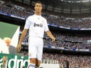 Tròn 3 năm Ronaldo ra mắt Real Madrid: Ngày một huyền thoại đến