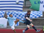 Hậu vệ của Man City bị ví là .... khỉ