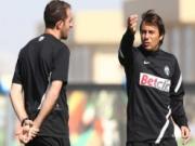 Trợ lý từ chức vì scandal, Conte như ngồi trên đống lửa