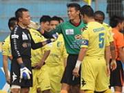 Ai, bản lĩnh nhà vô địch?