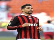 Thiếu tiền đạo, Milan đành cầu viện Borriello