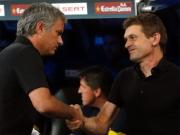 Mourinho "biến mất" trong giờ Real Madrid nhận cúp