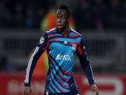 Valencia chiêu mộ thành công Aly Cissokho từ Lyon