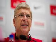 Từ vụ mua Cazorla: Wenger đã thay đổi chiến lược!