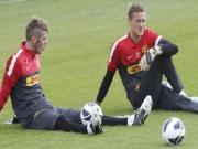 Lindegaard gia hạn hợp đồng với M.U: Tín hiệu tích cực trong khung gỗ