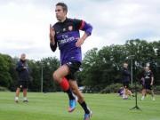 M.U bế tắc trên thị trường chuyển nhượng: Tiền ít, chỉ biết cúi đầu?