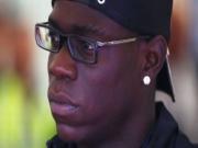 Balotelli bất ngờ hào phóng tặng bạn "siêu xe"