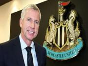 Alan Pardew gia hạn hợp đồng với Newcastle đến tận năm 2020!