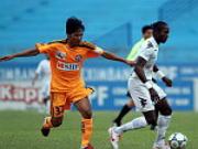 Bóng đá Việt Nam lao đao vì “nợ xấu” của Ngân hàng